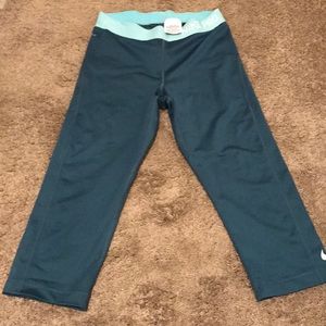 Nike Pro Cropped Legging